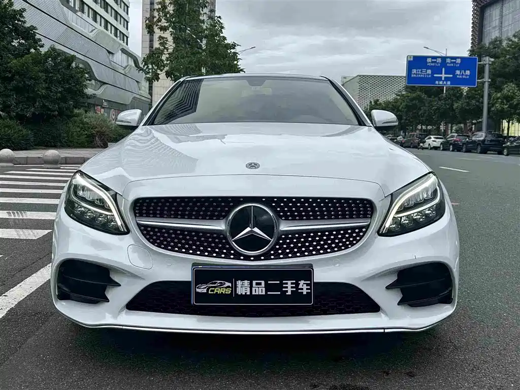 Mercedes-Benz C-Class — миниатюра 2