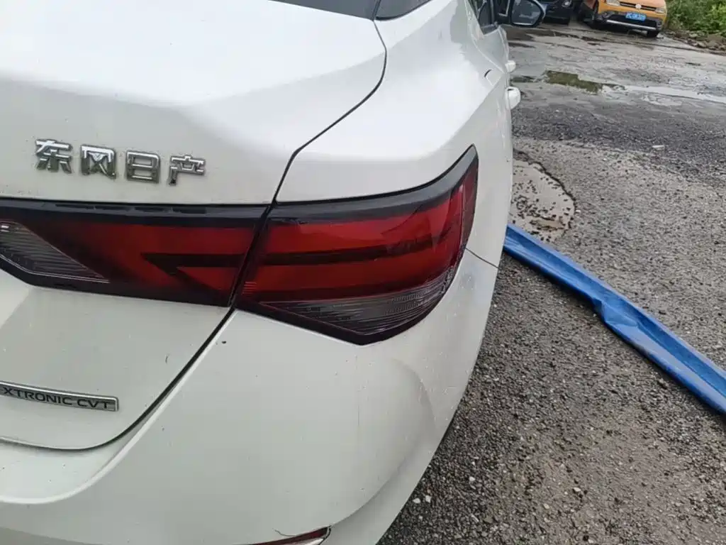 Nissan Sylphy — миниатюра 8