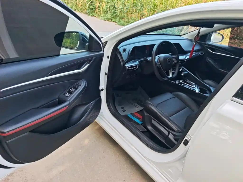 Changan Eado — миниатюра 16
