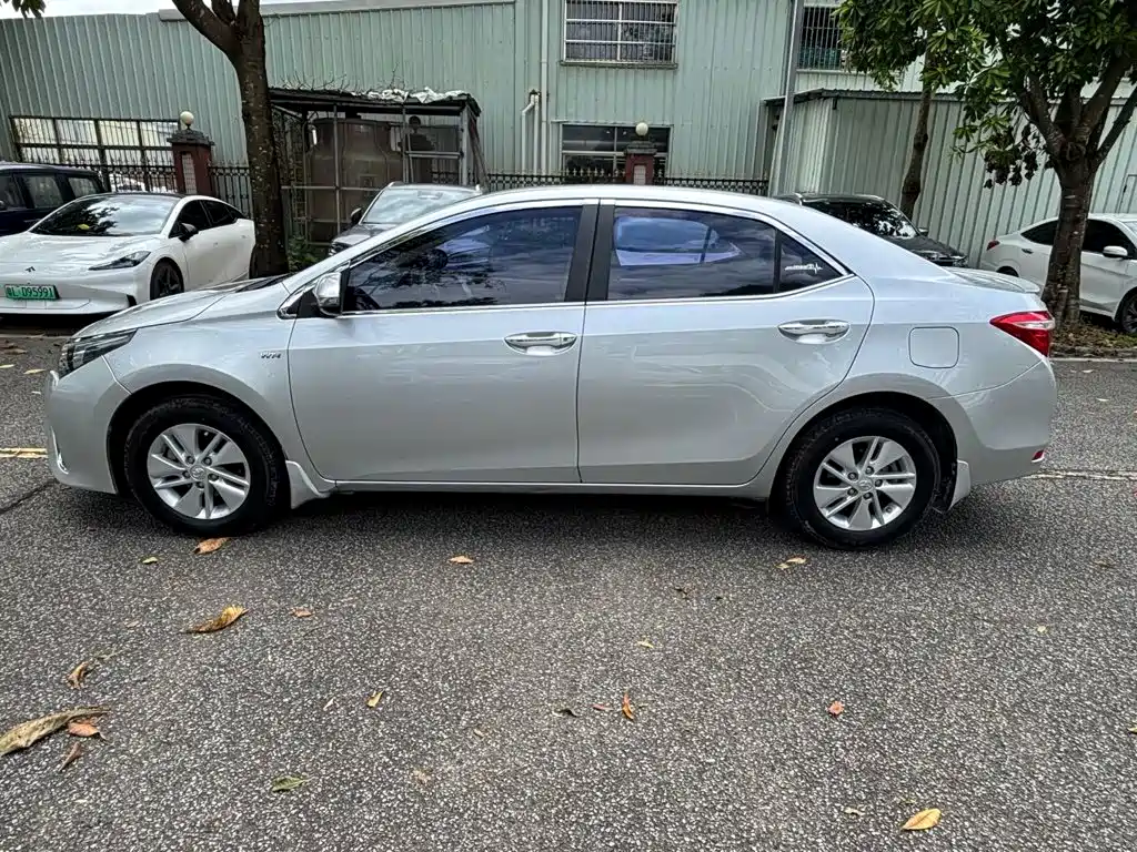 Toyota Corolla — миниатюра 10