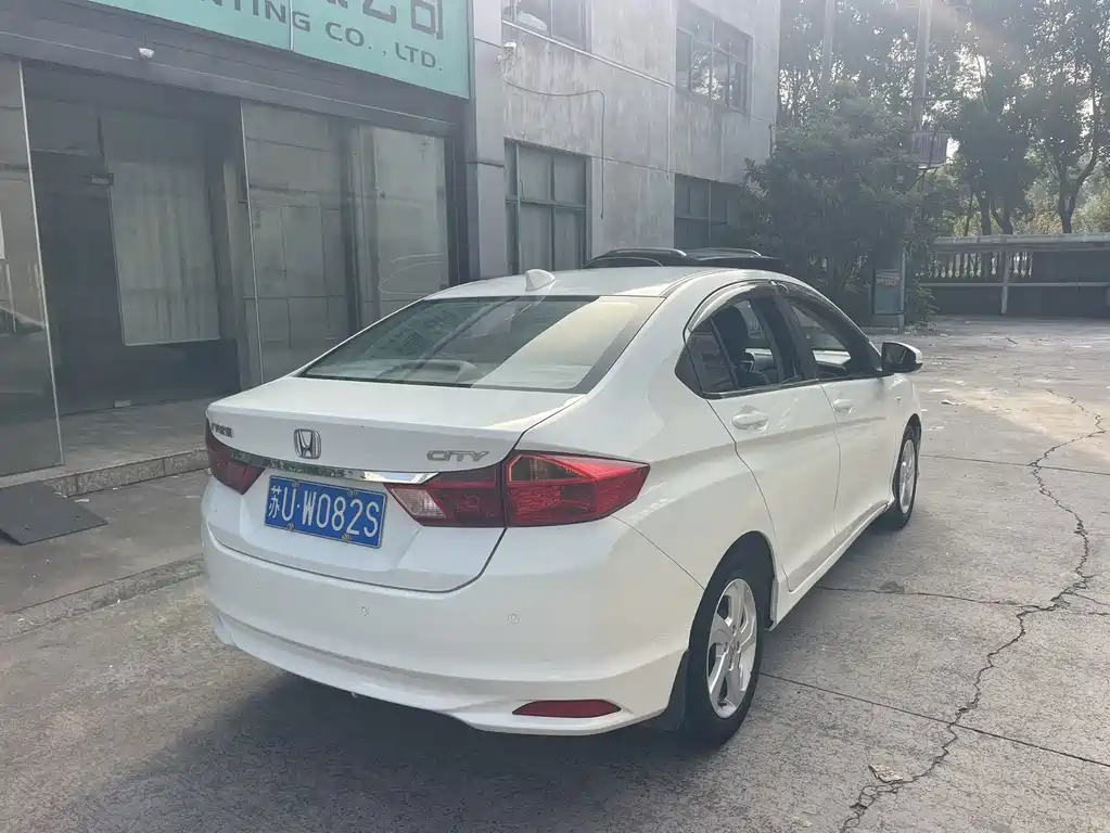Honda City — миниатюра 10