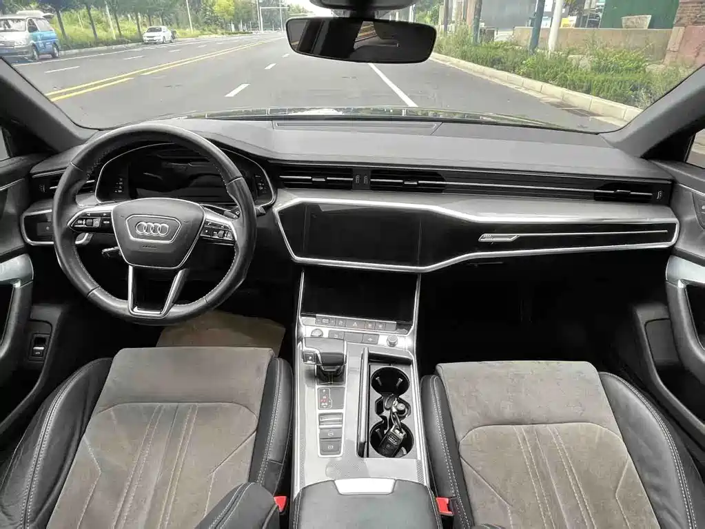 Audi A6L — миниатюра 3