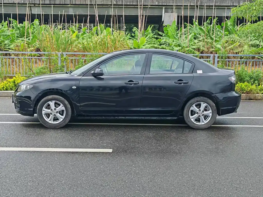 Mazda 3 — миниатюра 4