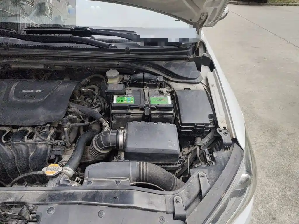 Hyundai Elantra — миниатюра 20
