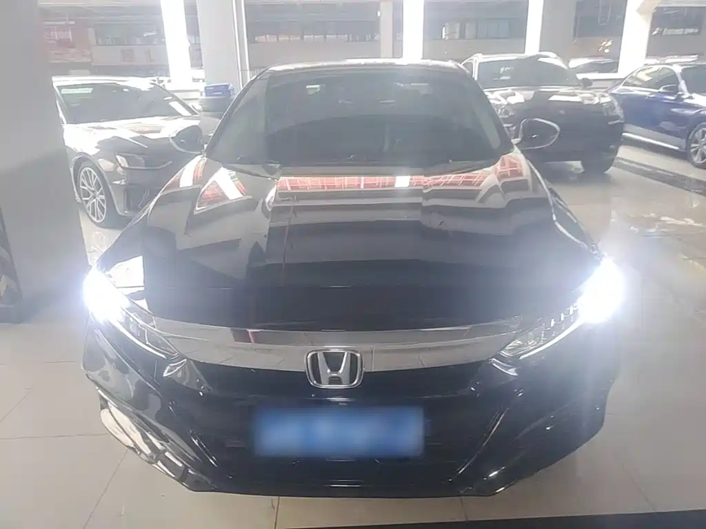 Honda Accord — миниатюра 3