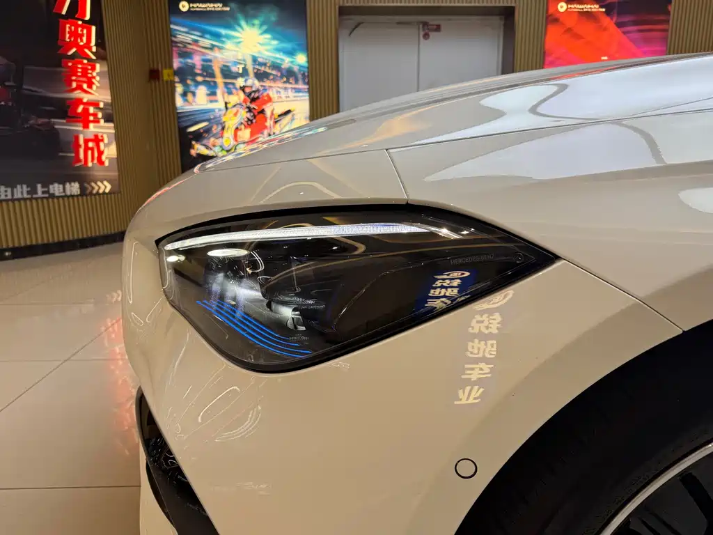 Mercedes-Benz CLE — миниатюра 10