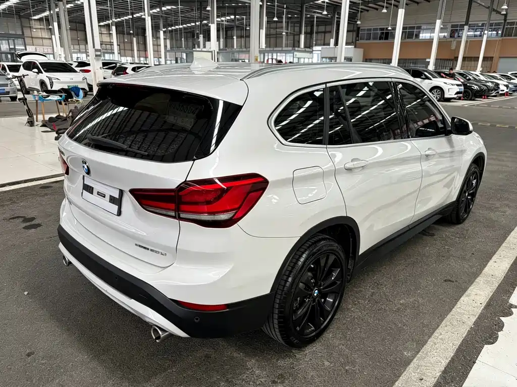 BMW X1 — миниатюра 15
