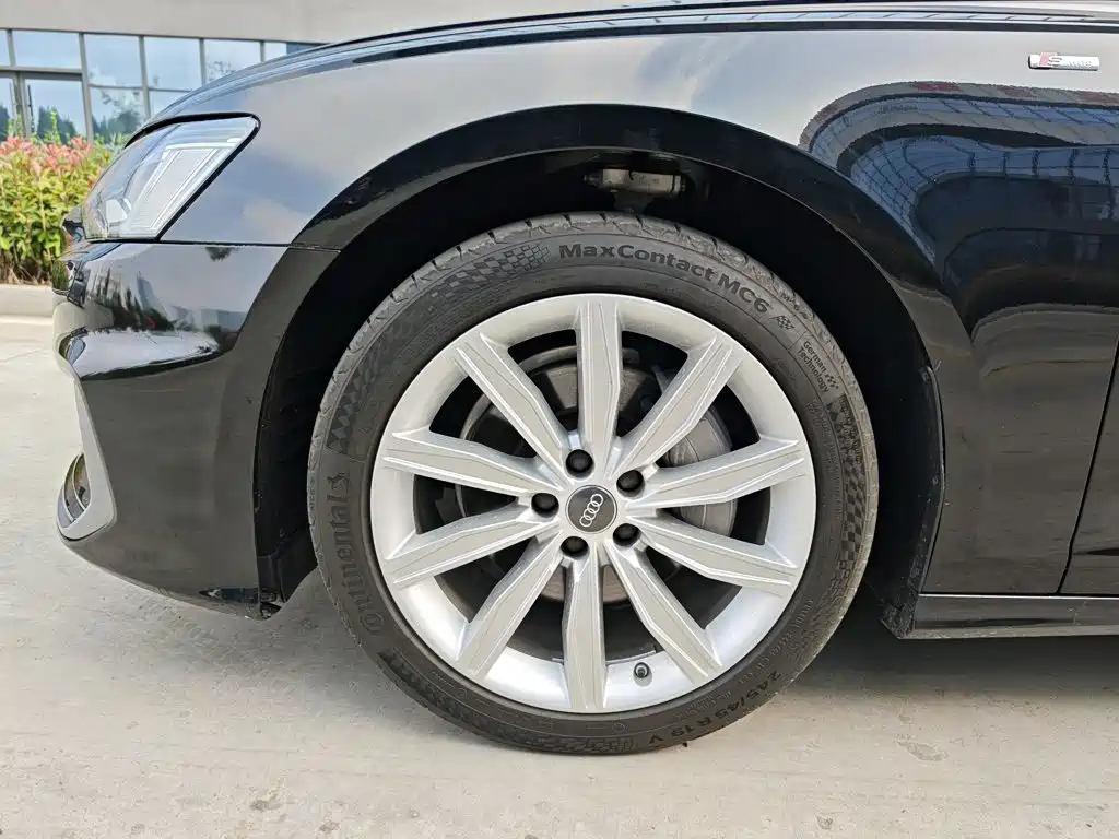Audi A6L — миниатюра 23
