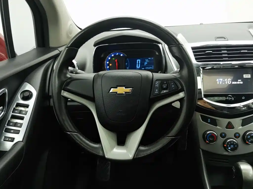 Chevrolet Trax — миниатюра 11