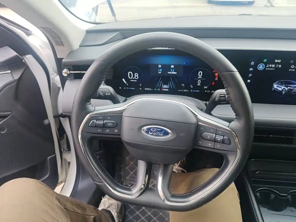 Ford Mondeo — миниатюра 11