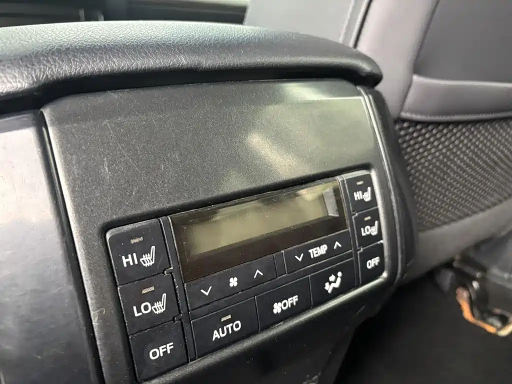 Toyota Prado — миниатюра 17