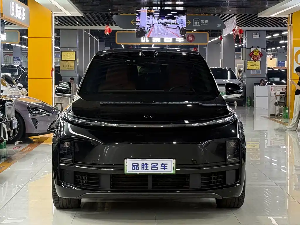 Li Auto Li L9 — миниатюра 2