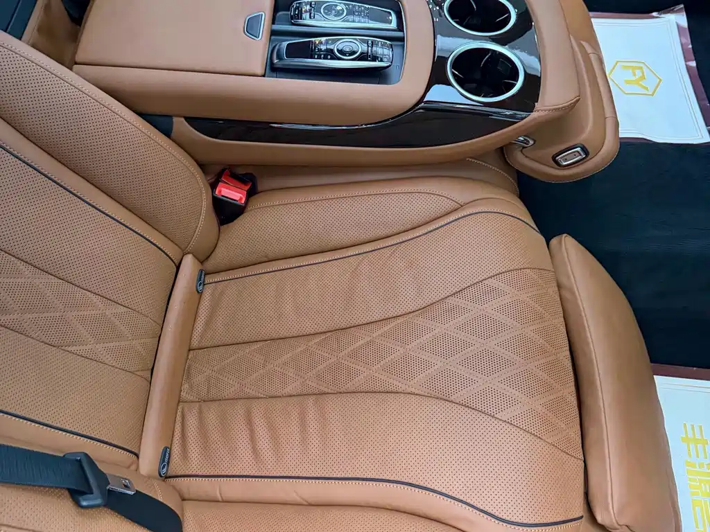 Mercedes-Benz S-Class — миниатюра 11