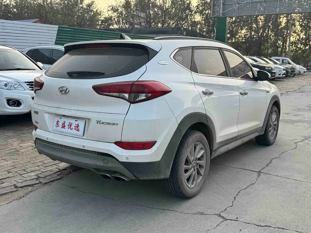 Hyundai Tucson — миниатюра 6