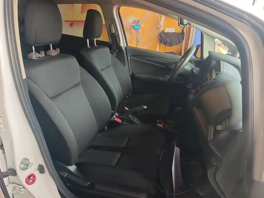 Honda Fit — миниатюра 25
