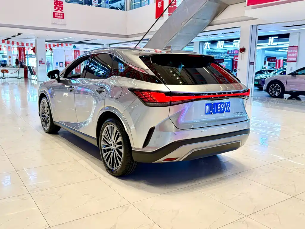 Lexus RX — миниатюра 5