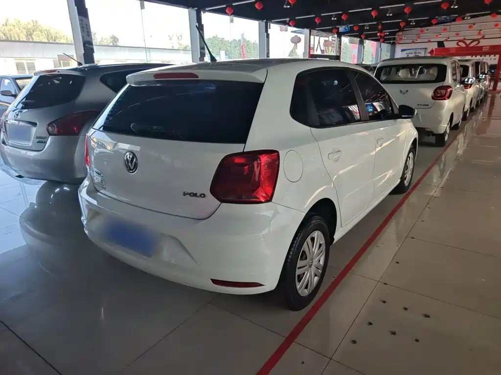 Volkswagen Polo — миниатюра 5
