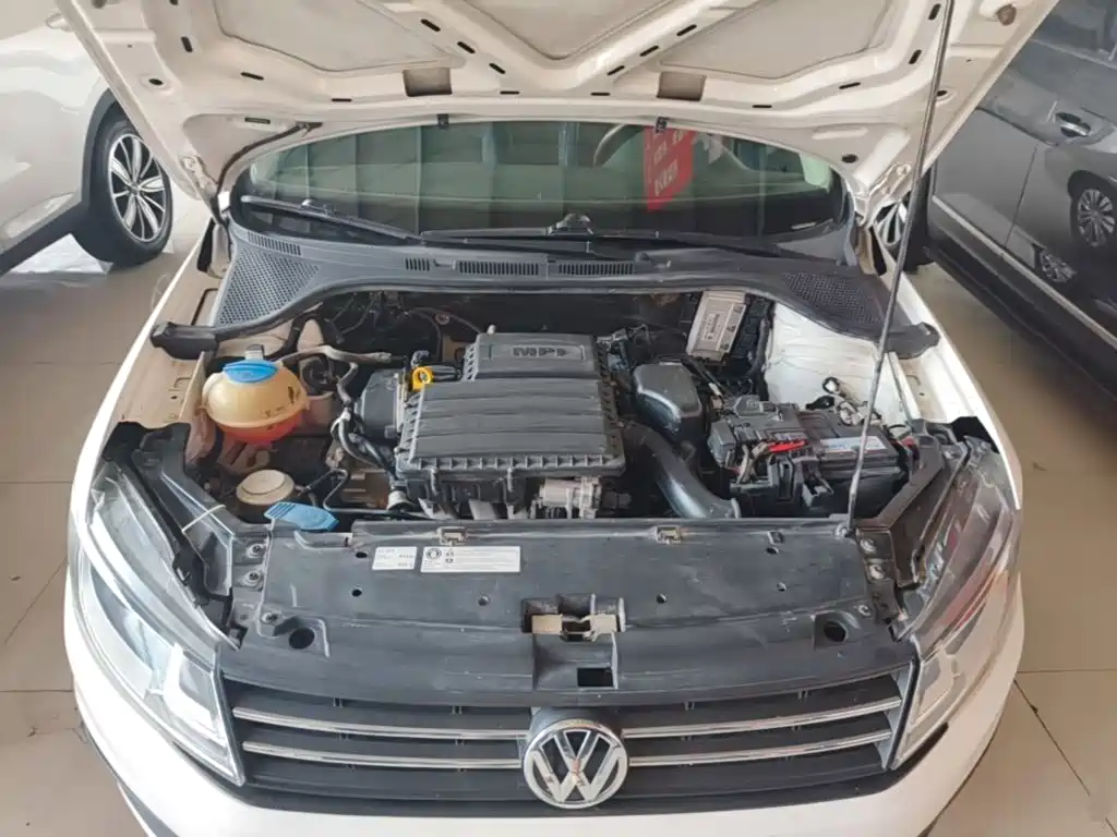 Volkswagen Santana — миниатюра 20