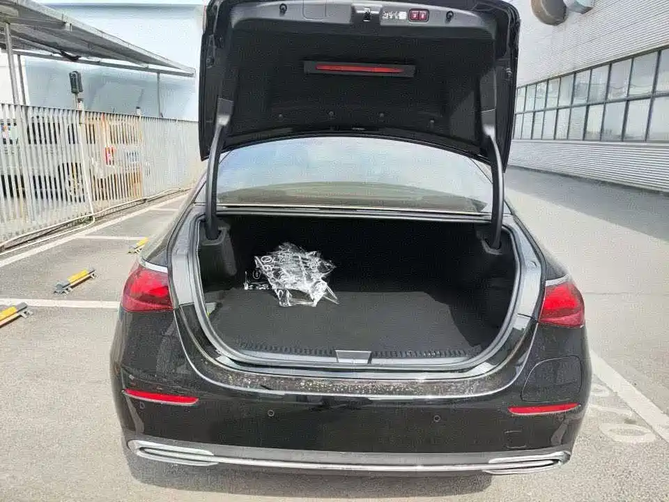 MERCEDES-BENZ E CLASS NEW ENERGY