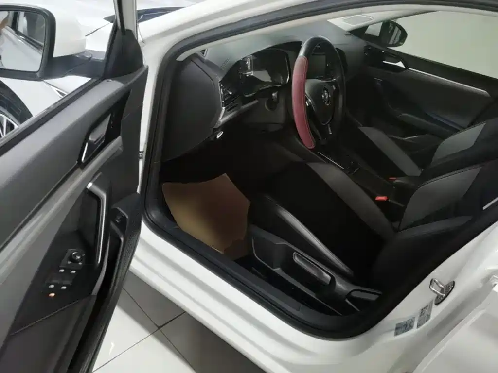 Volkswagen Sagitar — миниатюра 15