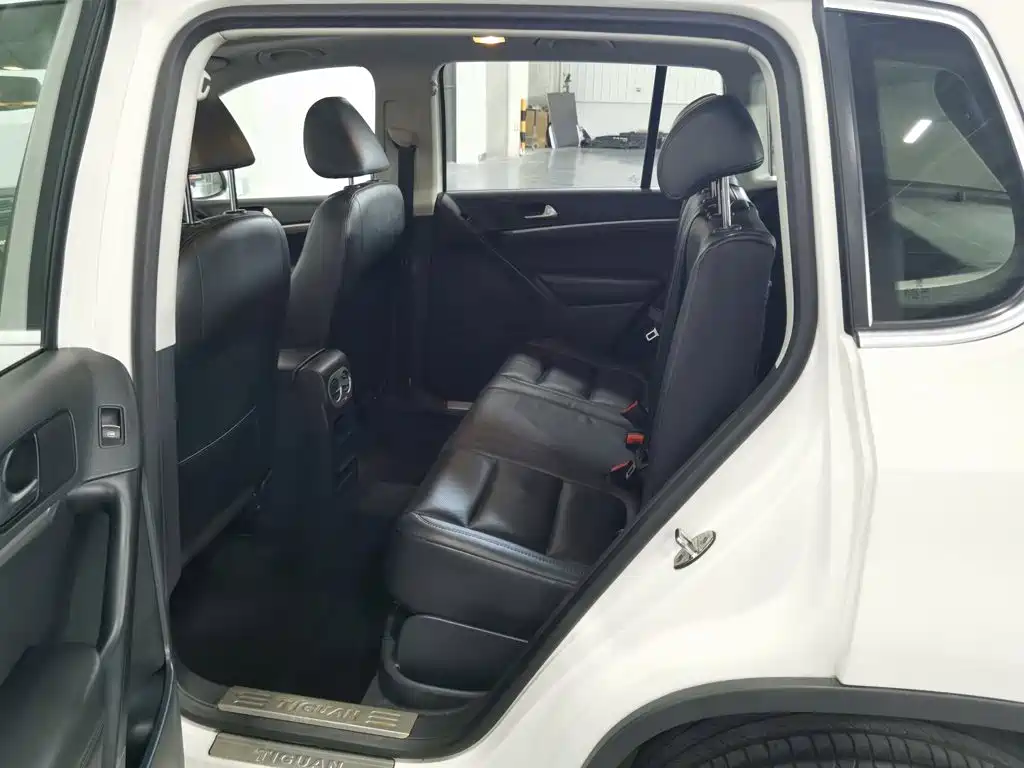 Volkswagen Tiguan — миниатюра 15