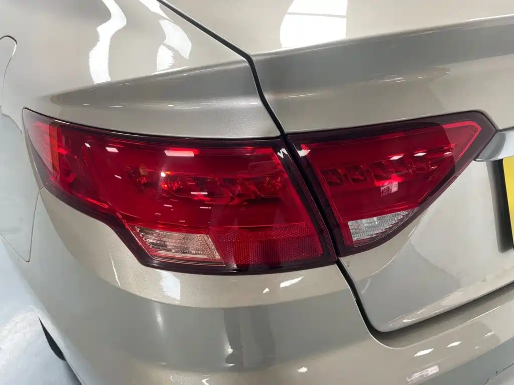 Geely Emgrand GL — миниатюра 18
