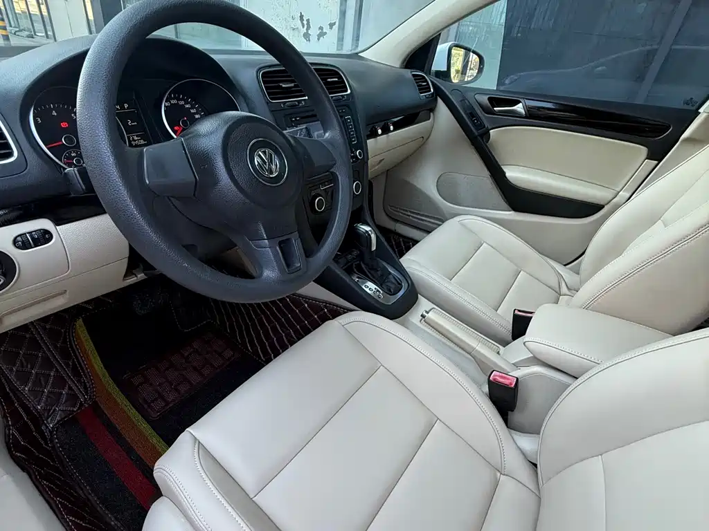 Volkswagen Golf — миниатюра 5