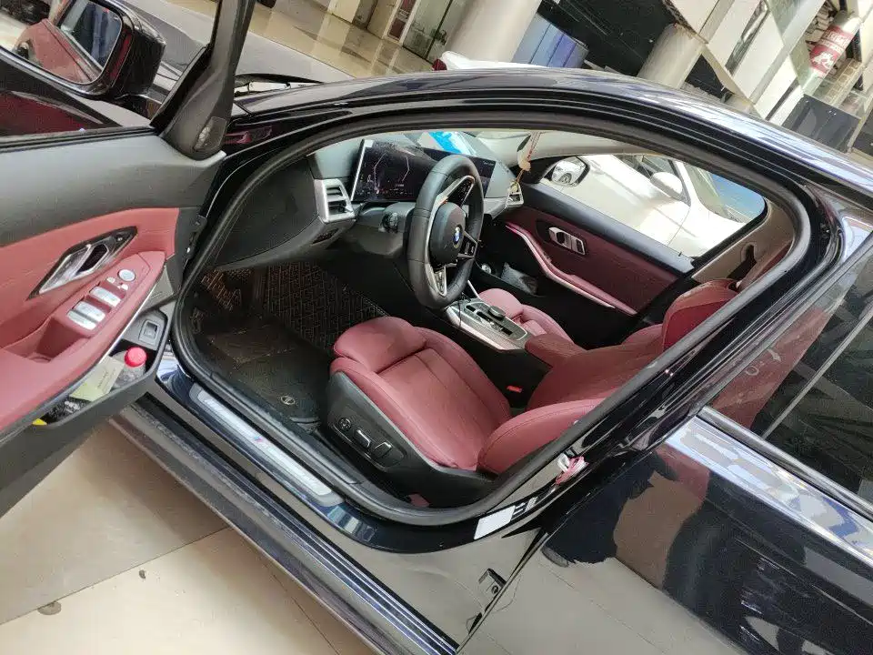 BMW 3 Series — миниатюра 3