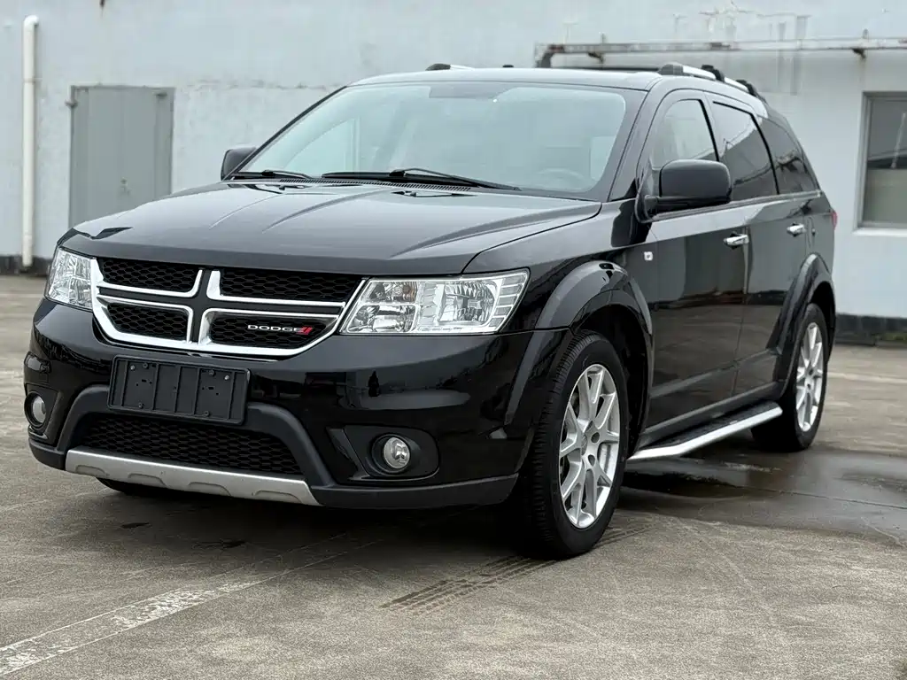 Купить Dodge Journey