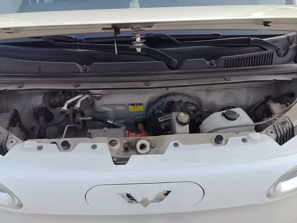 Wuling MINIEV — миниатюра 20