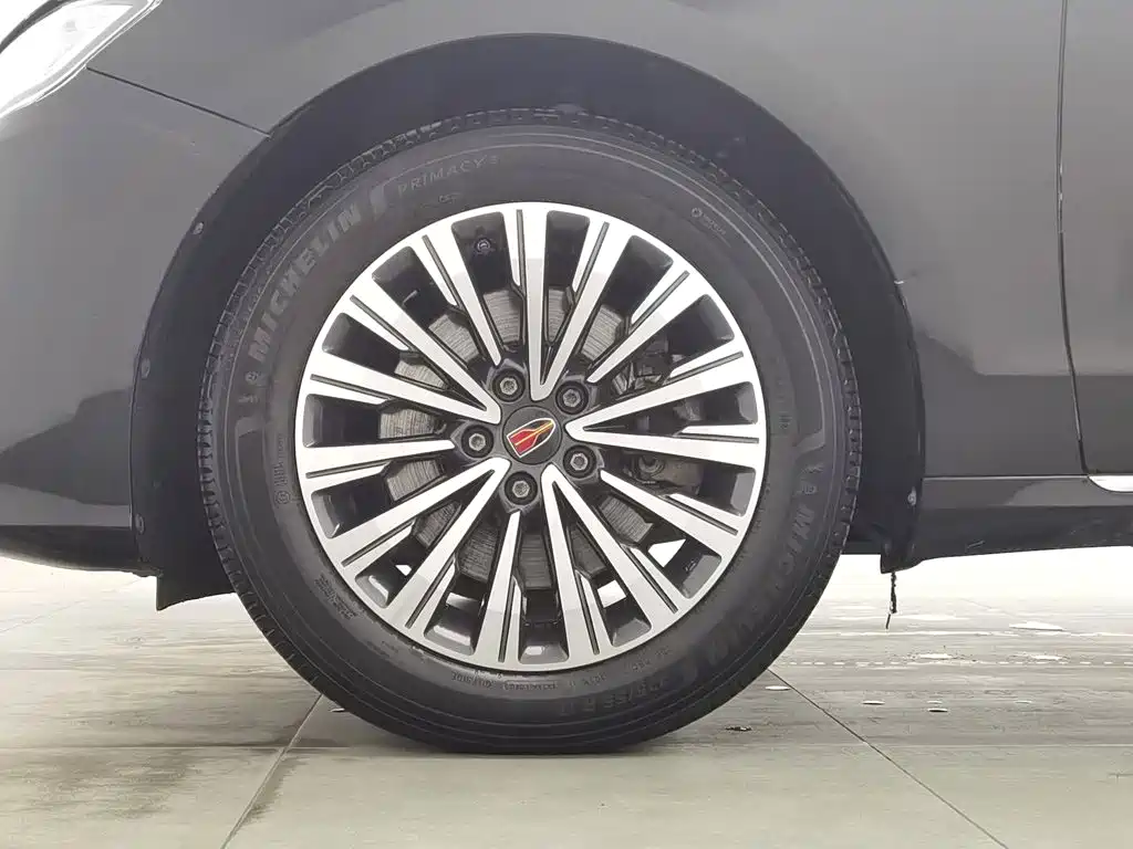 Hongqi Hongqi H7 — миниатюра 17