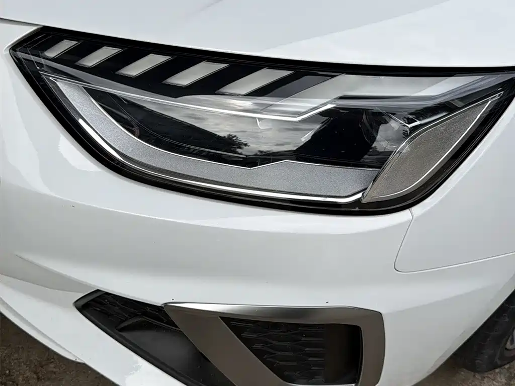 Audi A4L — миниатюра 25