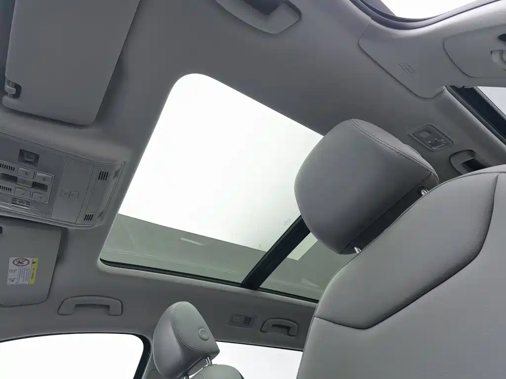 Volkswagen Tharu — миниатюра 14