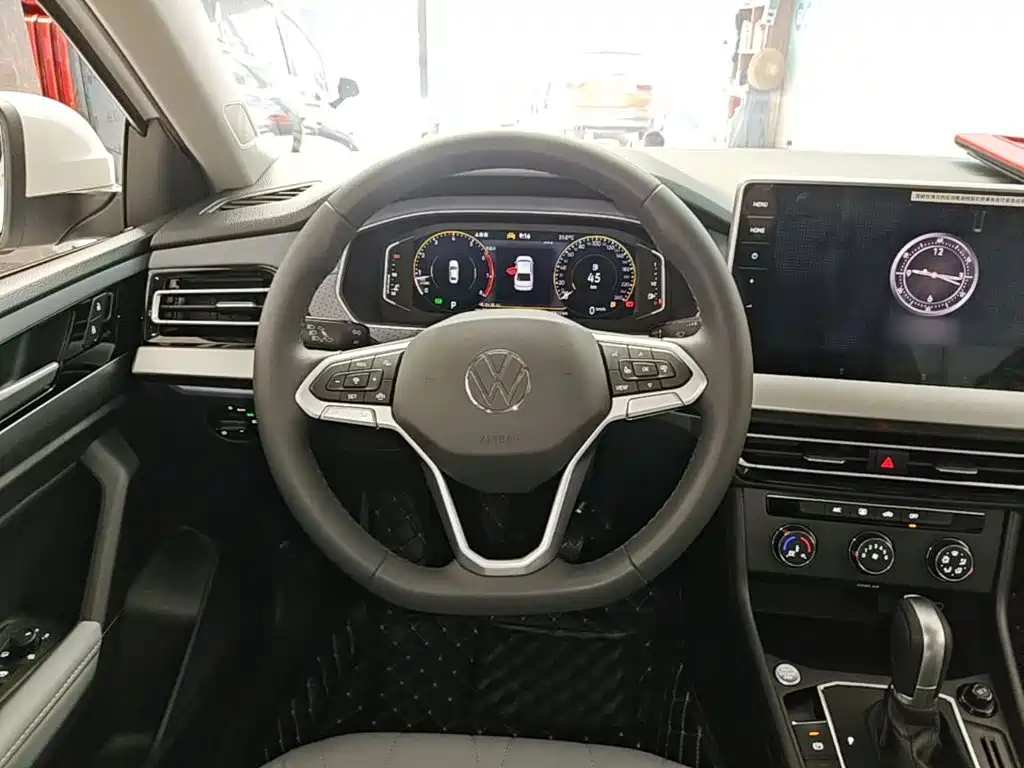 Volkswagen Lavida — миниатюра 11