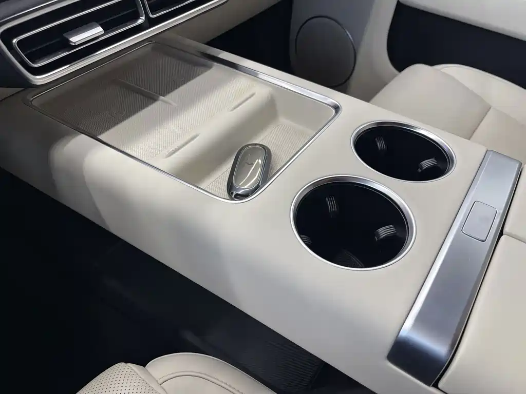 Li Auto Li L9 — миниатюра 21