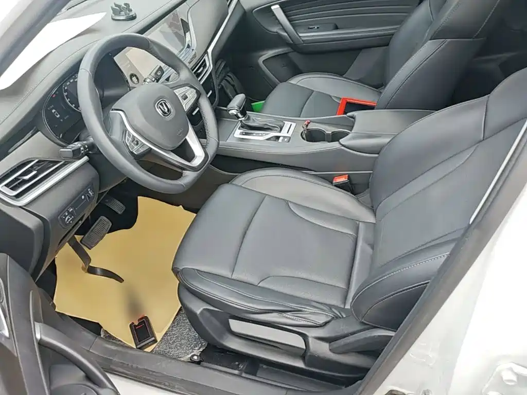 Changan CS35PLUS — миниатюра 15