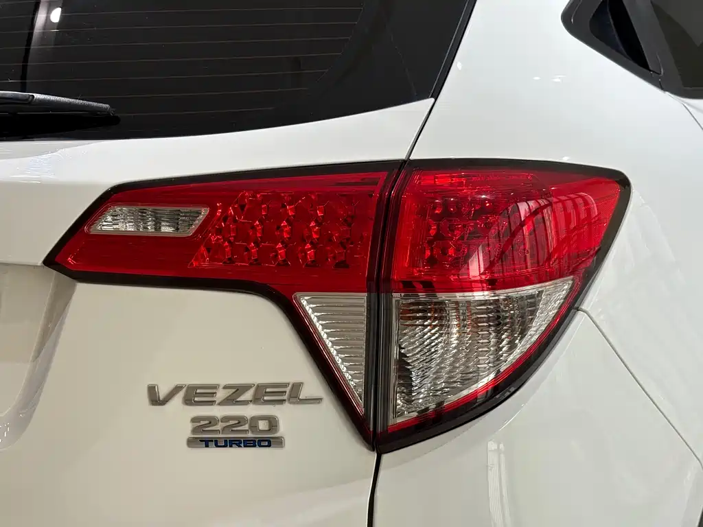 Honda Vezel — миниатюра 5