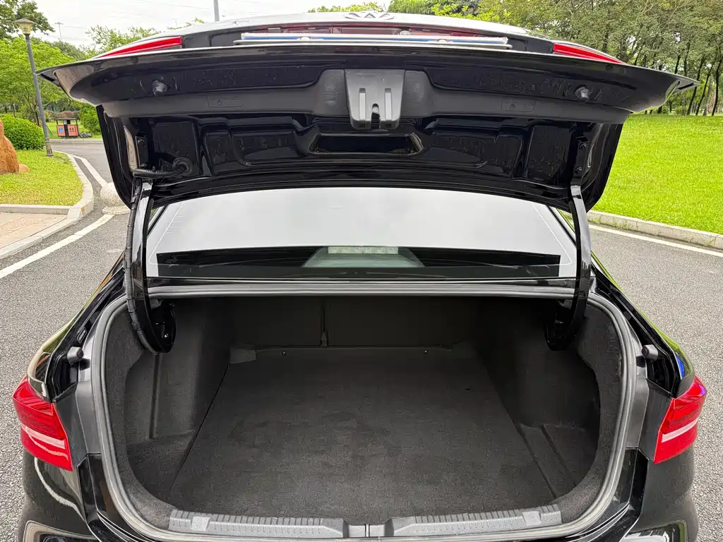 Volkswagen Lavida — миниатюра 25