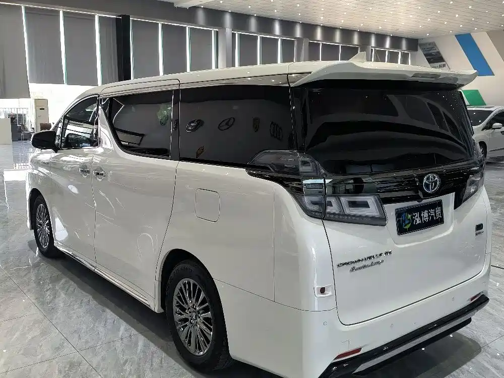 Toyota Vellfire — фотографии объявления, Фото 13