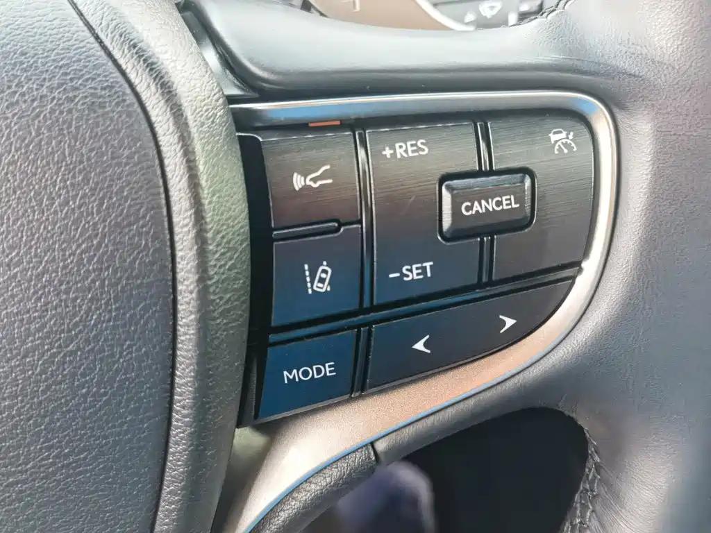 Lexus ES — миниатюра 28