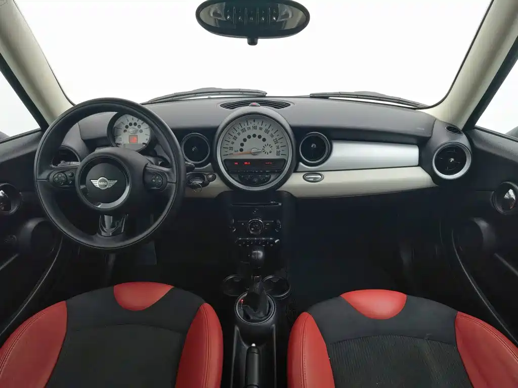 MINI Mini Clubman — миниатюра 5