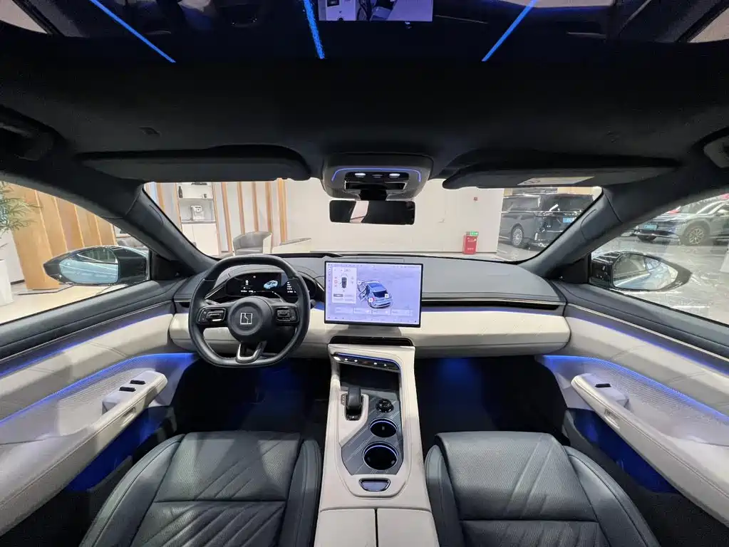 ZEEKR EXTREME KRYPTON 001