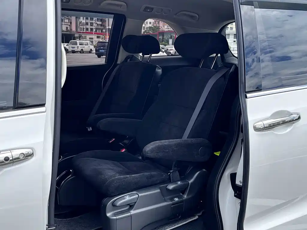 Honda Odyssey — миниатюра 13
