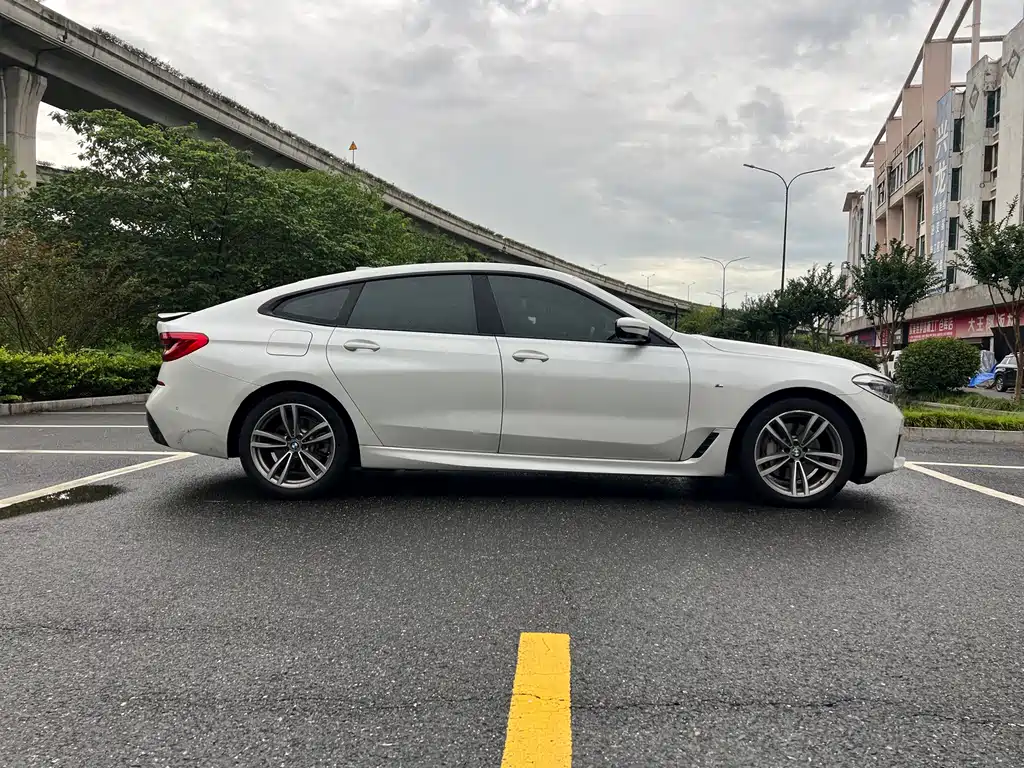 BMW 6 Series GT — миниатюра 4