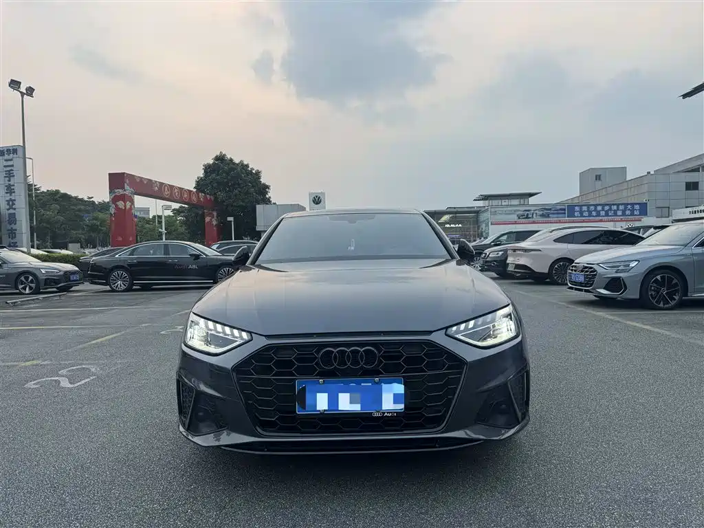 Audi A4L — миниатюра 2