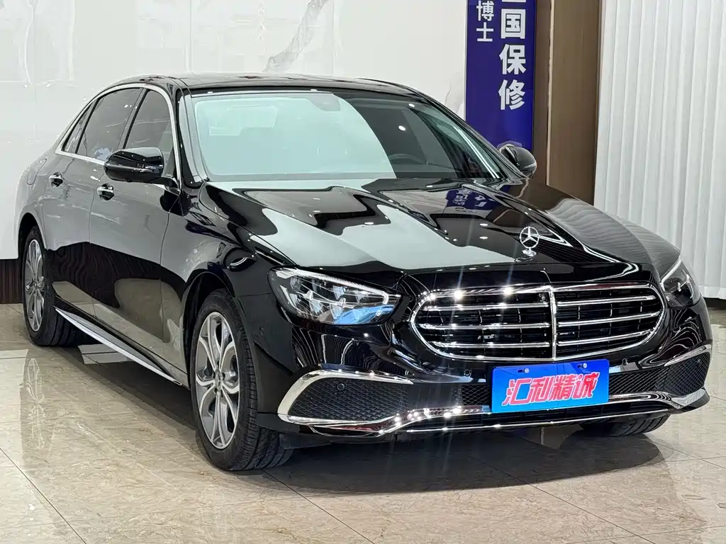 Mercedes-Benz E-Class — миниатюра 3