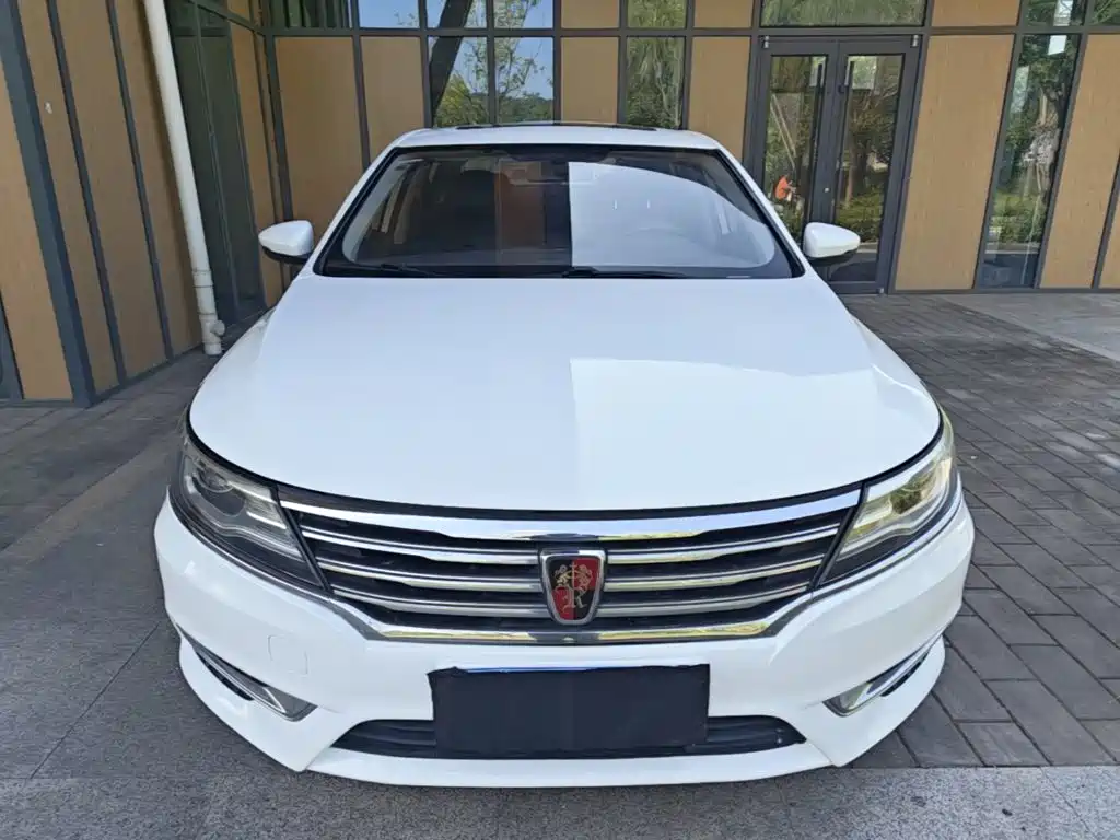 Roewe i6 Classic — миниатюра 3