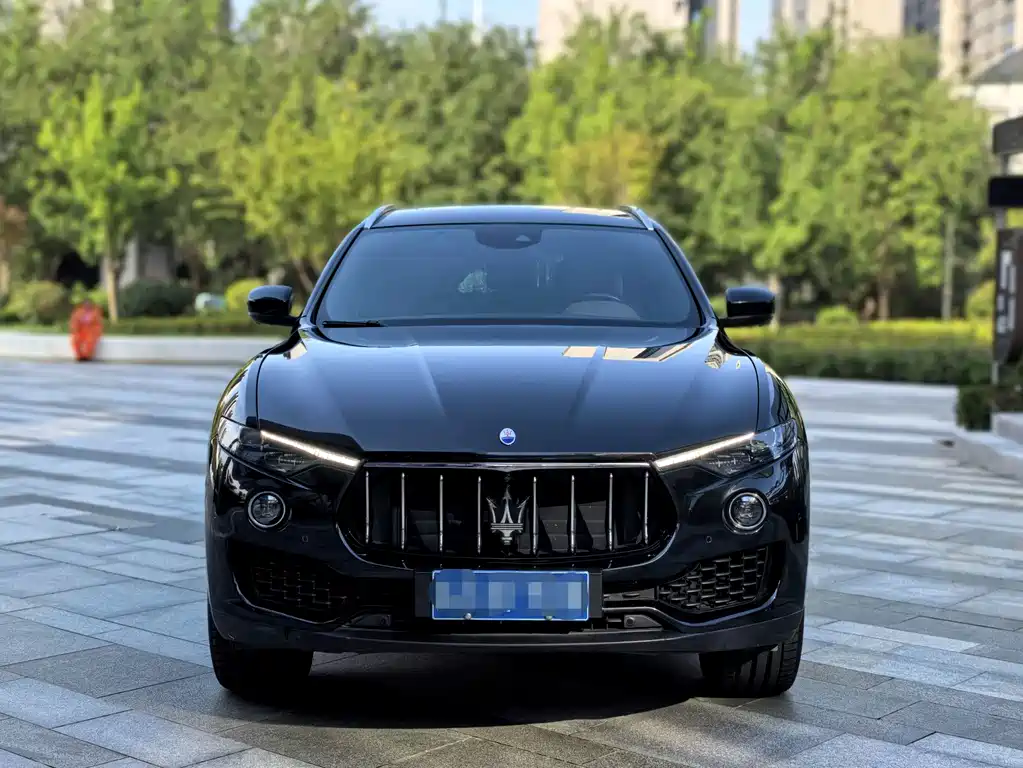 Maserati Levante — миниатюра 2