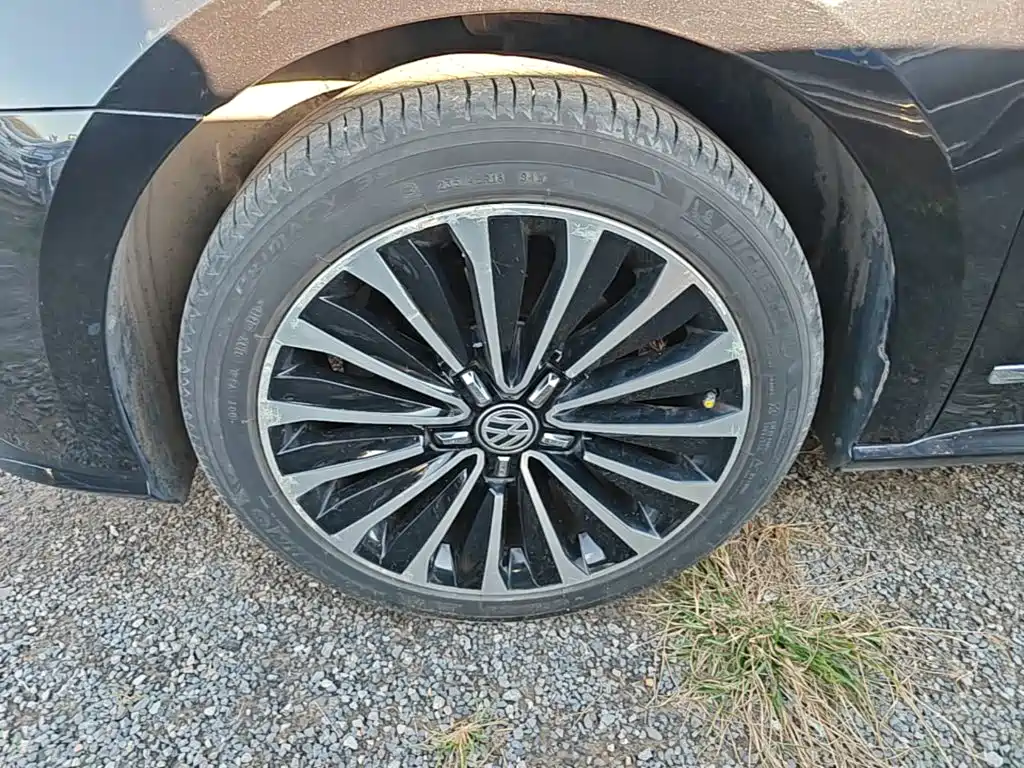 Volkswagen Passat — миниатюра 23