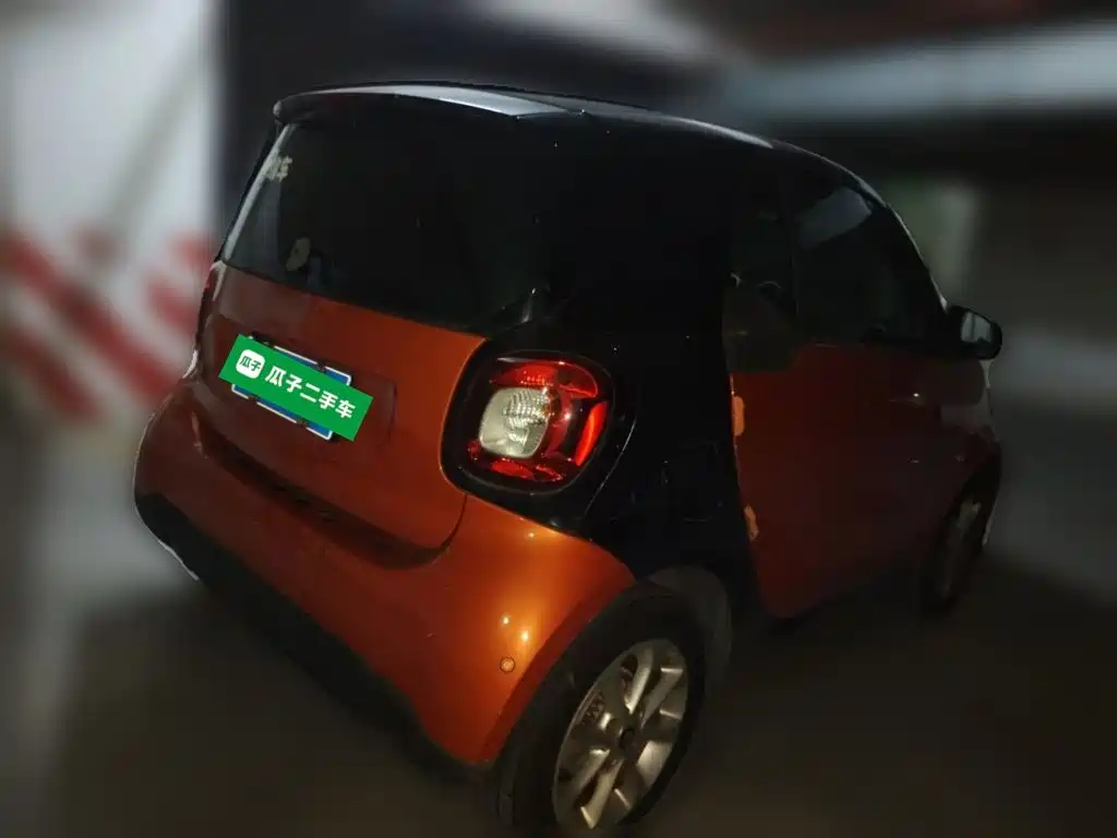 smart Smart Fortwo — миниатюра 4